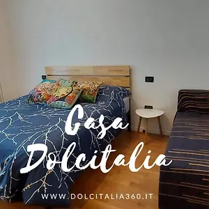  Appartamento Casa Dolcitalia Con Piscina Tra Lazise E Peschiera Del Garda Italia